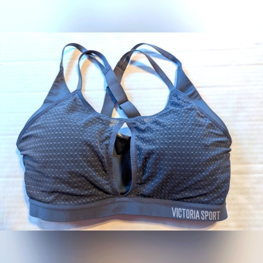 Gray VS Medium-Support Sports Bra Size 34E/DD